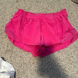 Sonic pink hotty hot shorts 2.5 inch